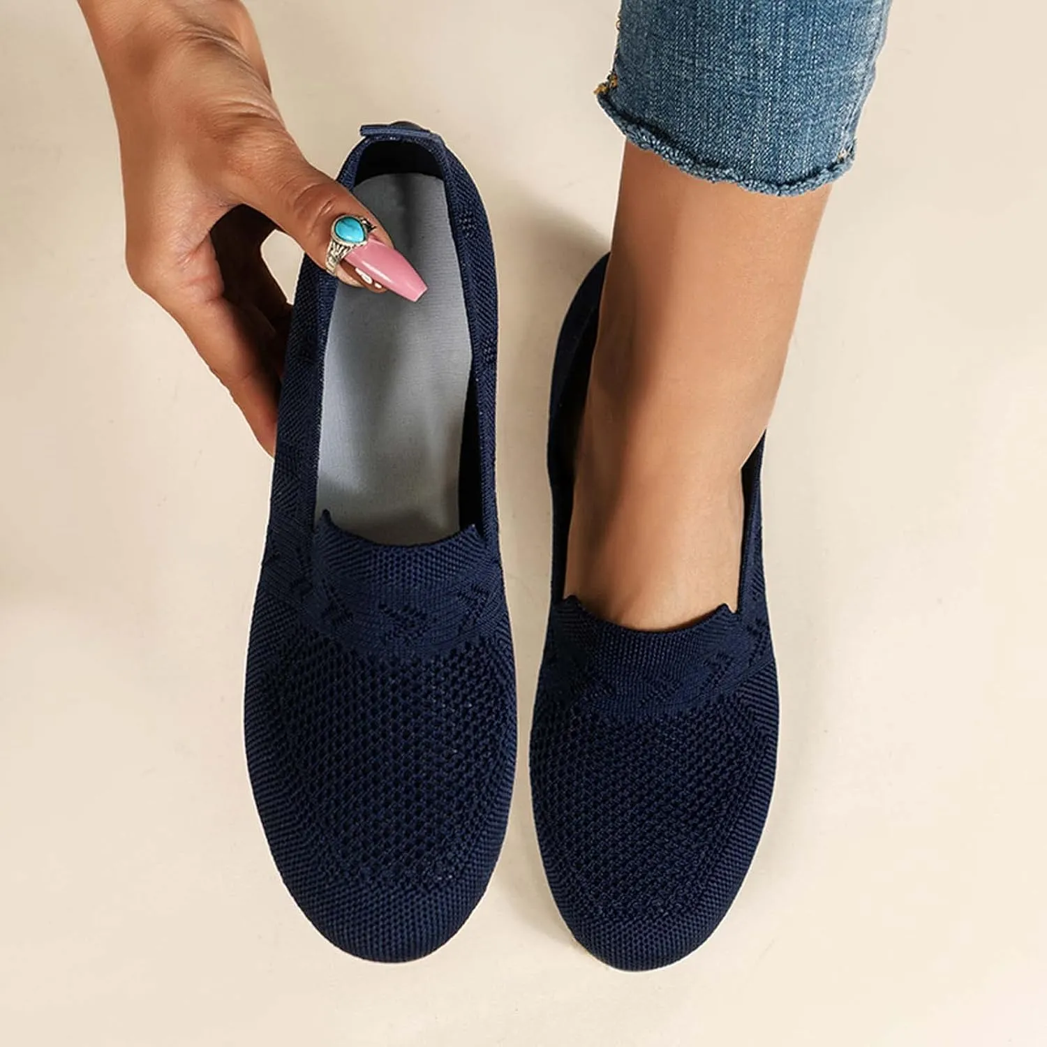 Black Loafers for Women Comfortable Pointed Toe Memory Foam Women's Dressy Shoes Fashion Hiking Workout Sneakers