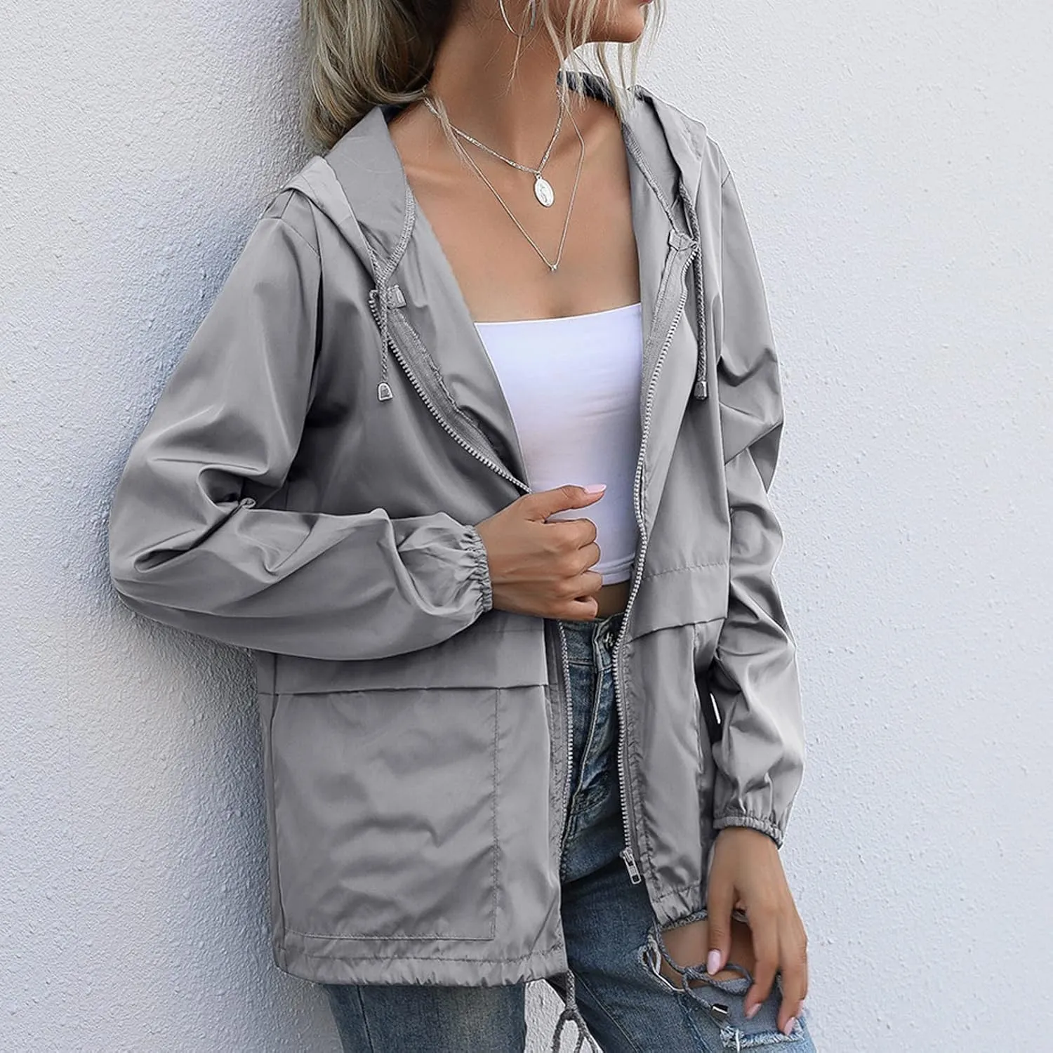 Cdiecer Women's Raincoats Lightweight Rain Jacket Waterproof Windproof Rain Coat Adjustable Hooded Windbreaker with Pockets