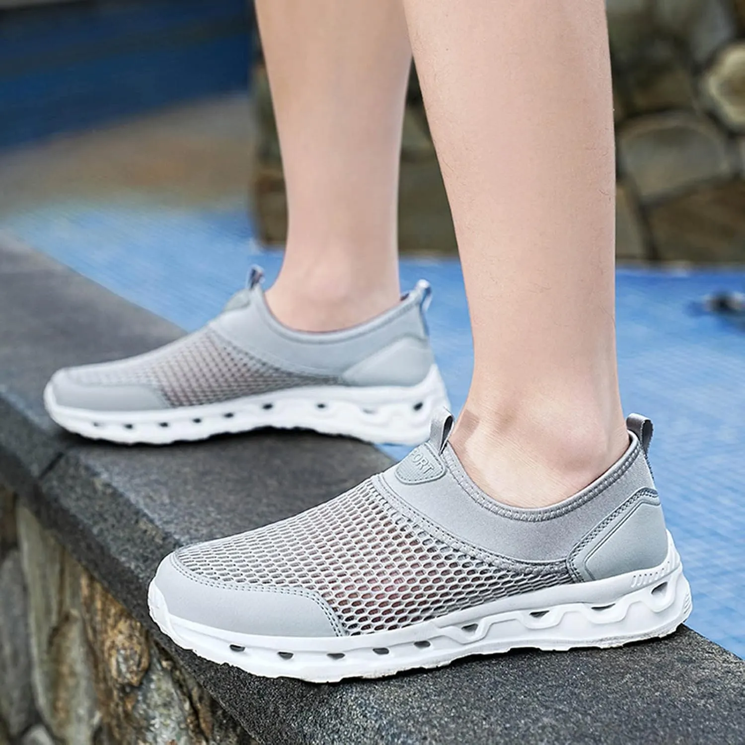Couple Sports Shoes Spring and Summer New Pattern Fashion Simple Mesh Breathable Men's Leather Sneaker