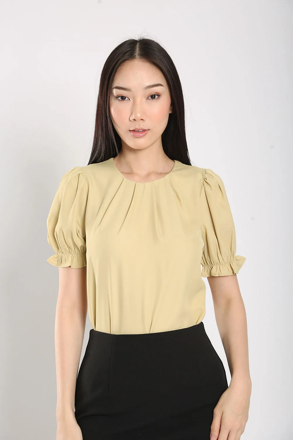 Geia Blouse in Pastel Yellow