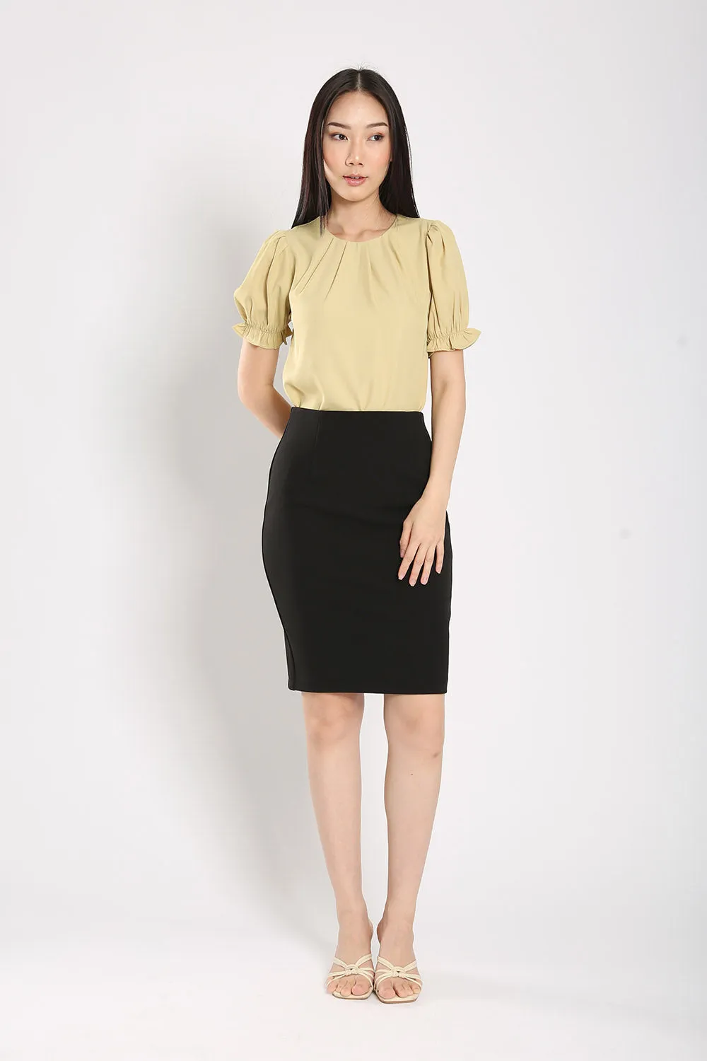 Geia Blouse in Pastel Yellow