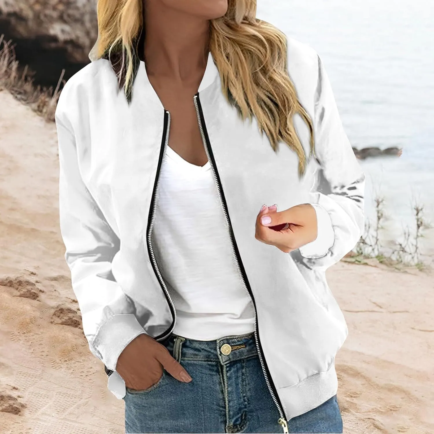 Jackets for Women Lightweight Zip Up Bomber Jacket with Pockets Stand Collar Windproof Outwear Fashion Fall Coat