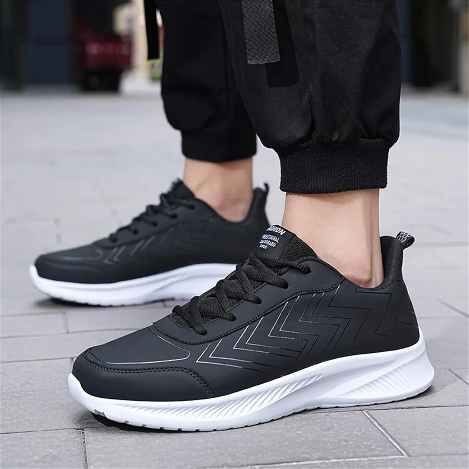 Men's Athletic Running Shoes Lightweight Breathable Walking Shoe Gym Tennis Men's Classic Casual Walking Shoes