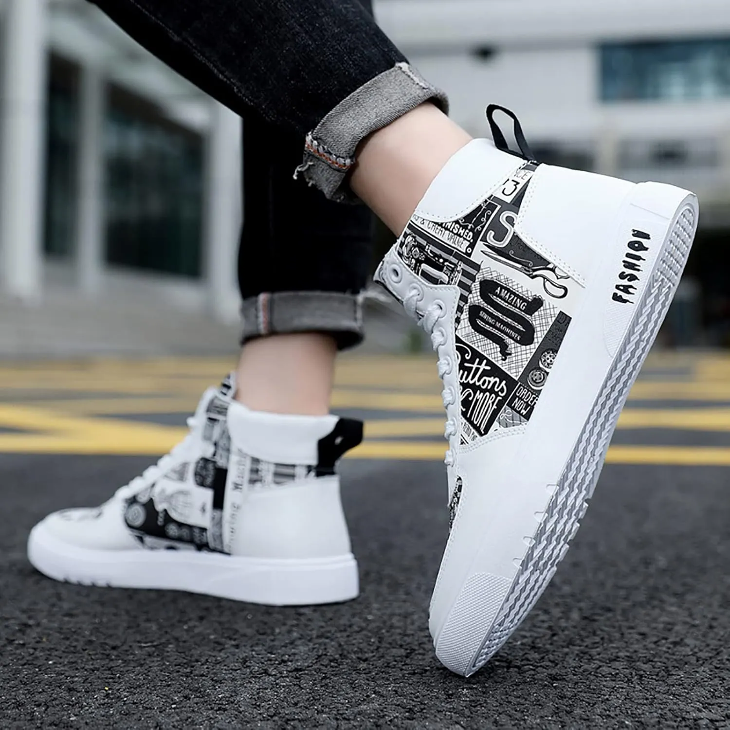 Men's Comfortable Diabetic Shoes Lightweight Breathable Walking Shoe Gym Tennis Business Casual Versatile Shoes