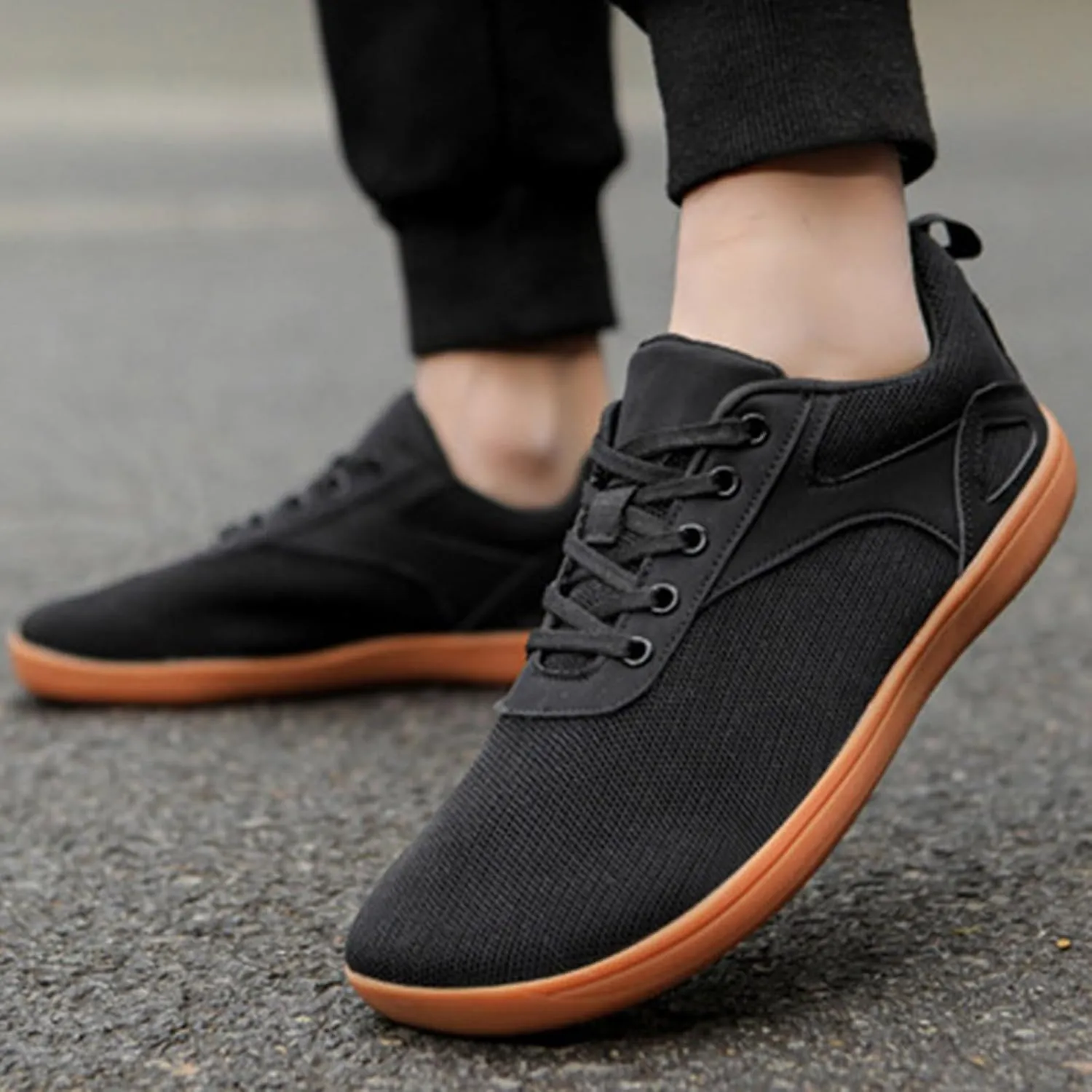 Men's Non Slip Barefoot Minimalist Shoes Outdoor Athletic Slip-On Hiking Shoe Lightweight Elderly Slip On Shoes