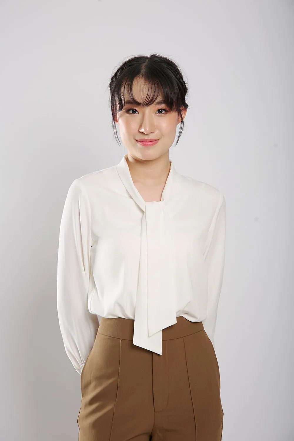 Nadya Blouse in White