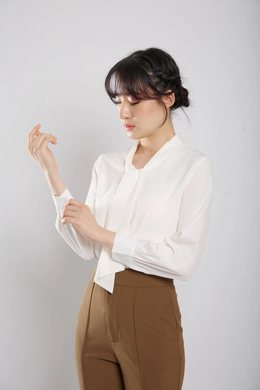 Nadya Blouse in White
