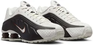 Nike Women's Shox R4 Trainers