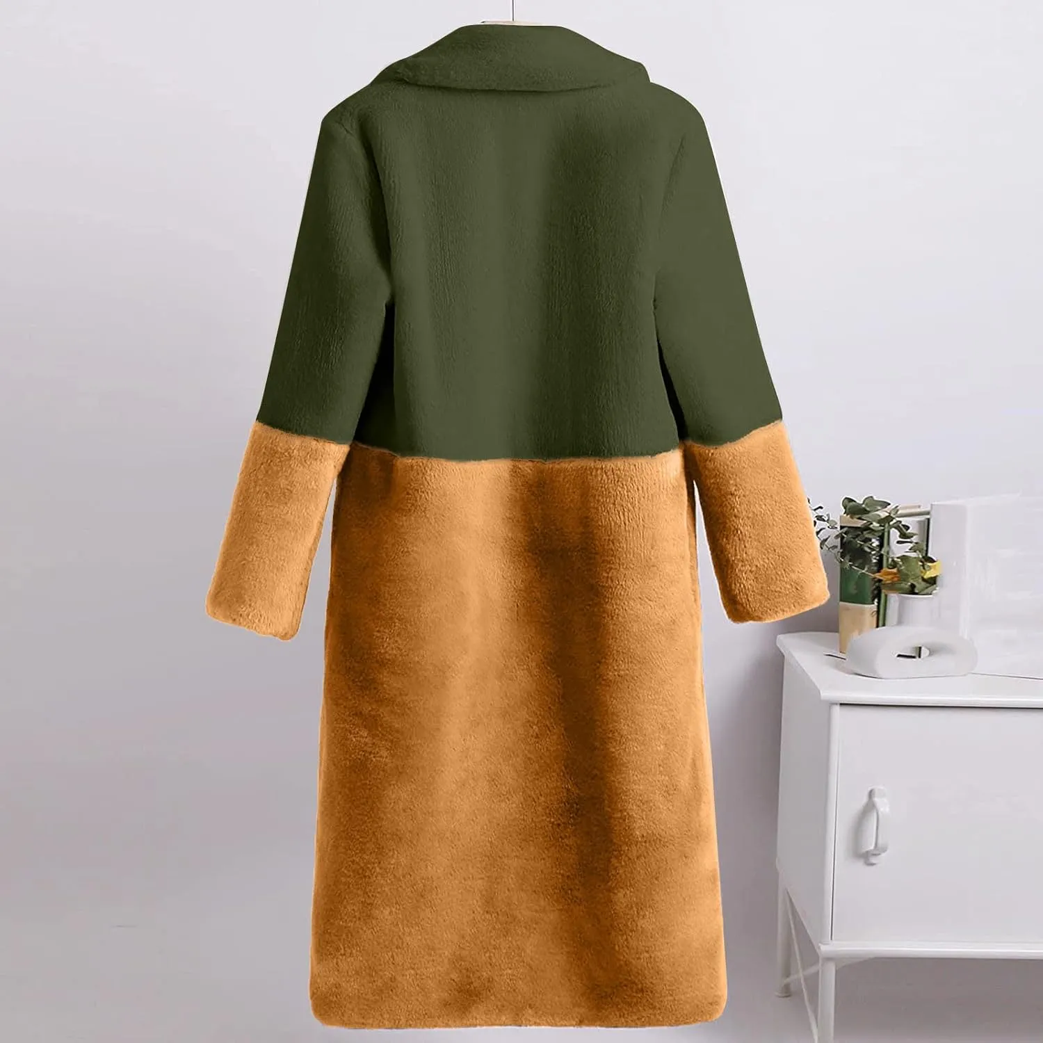 Plus Size Faux Fur Jackets for Women Winter Warm Thermal Shaggy Coats Long Sleeve Notched Lapel Collar Cozy Outwear