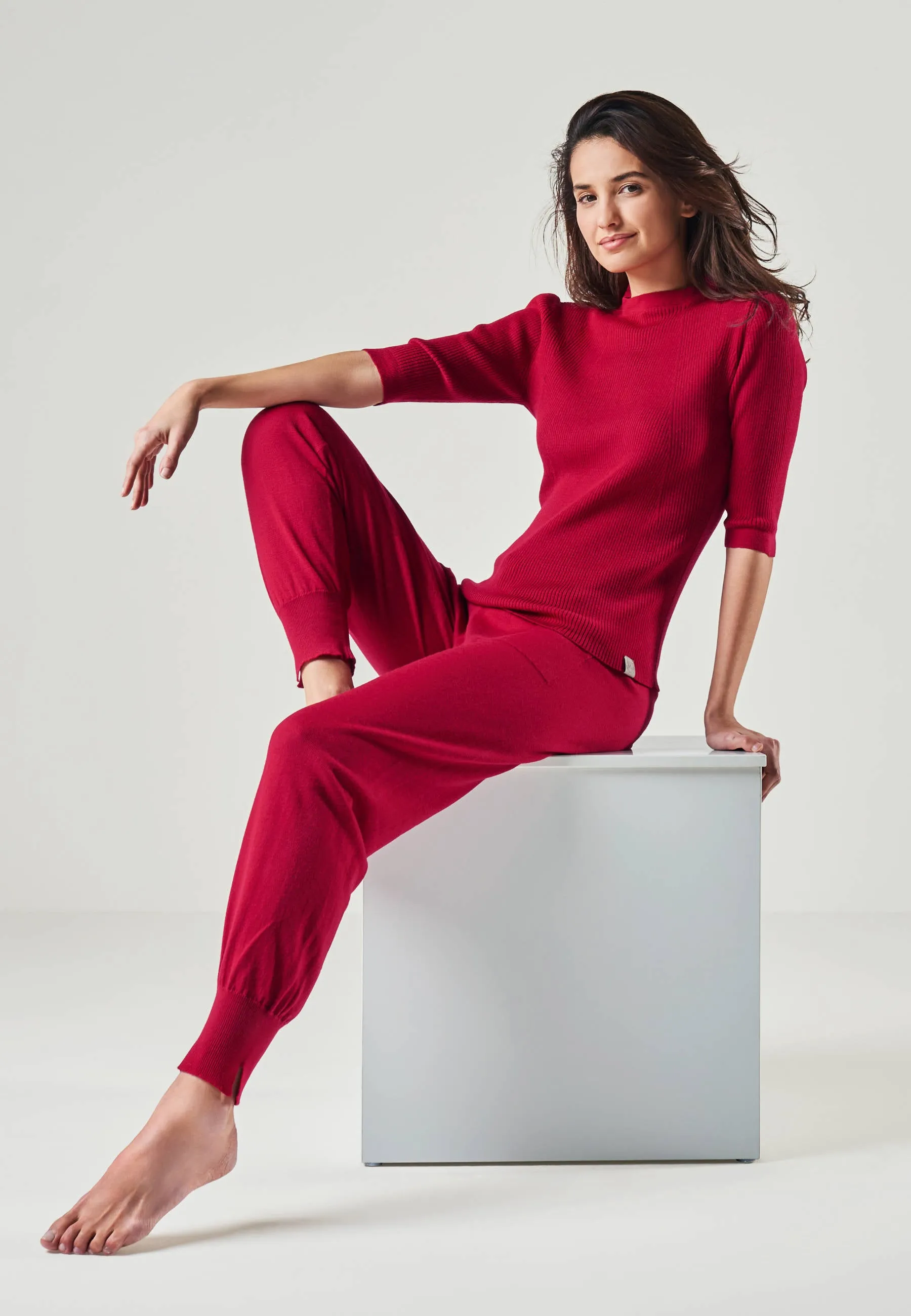PULLOVER DARIA - Kurzarm Pullover mit Stehkragen