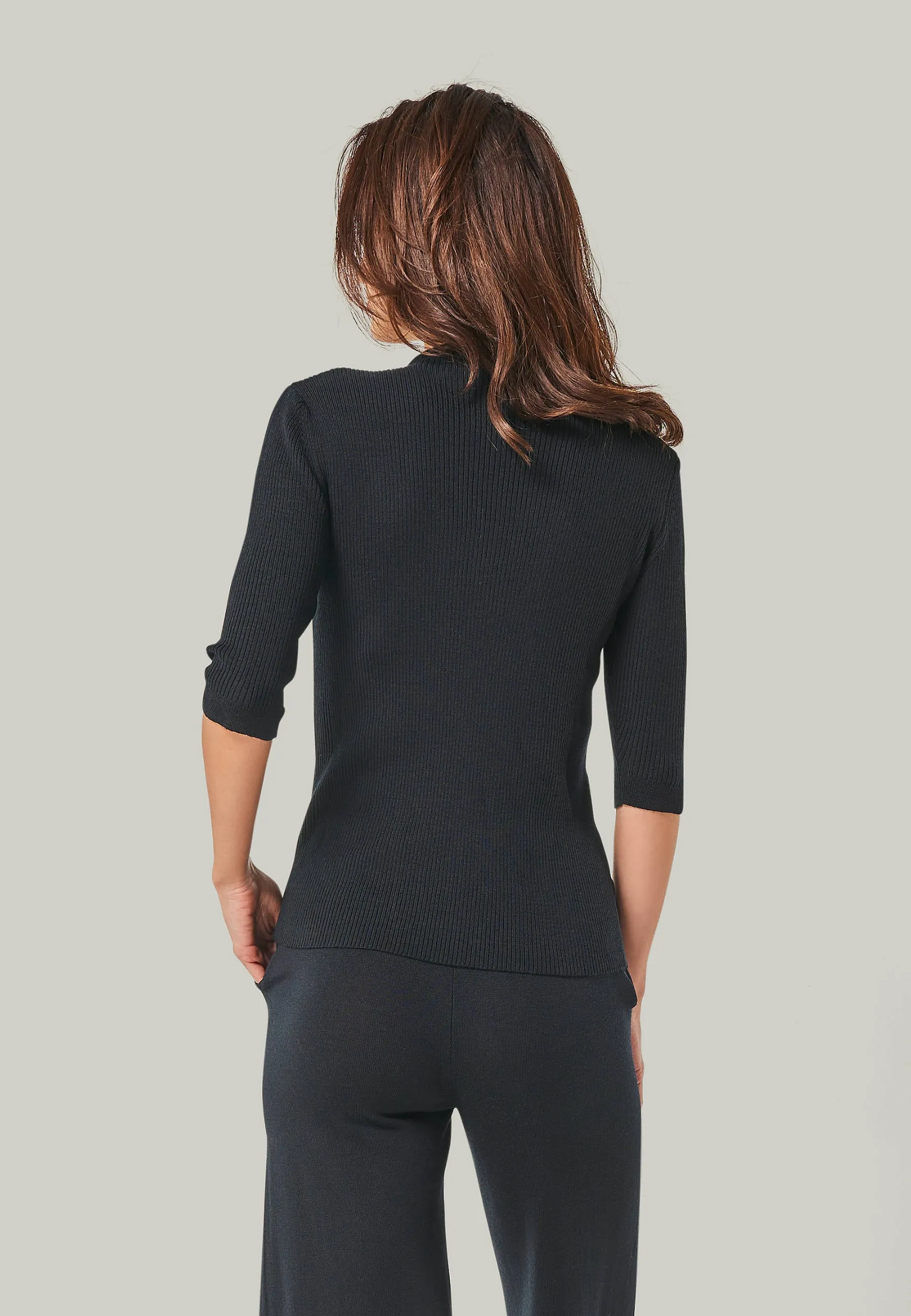 PULLOVER DARIA - Kurzarm Pullover mit Stehkragen