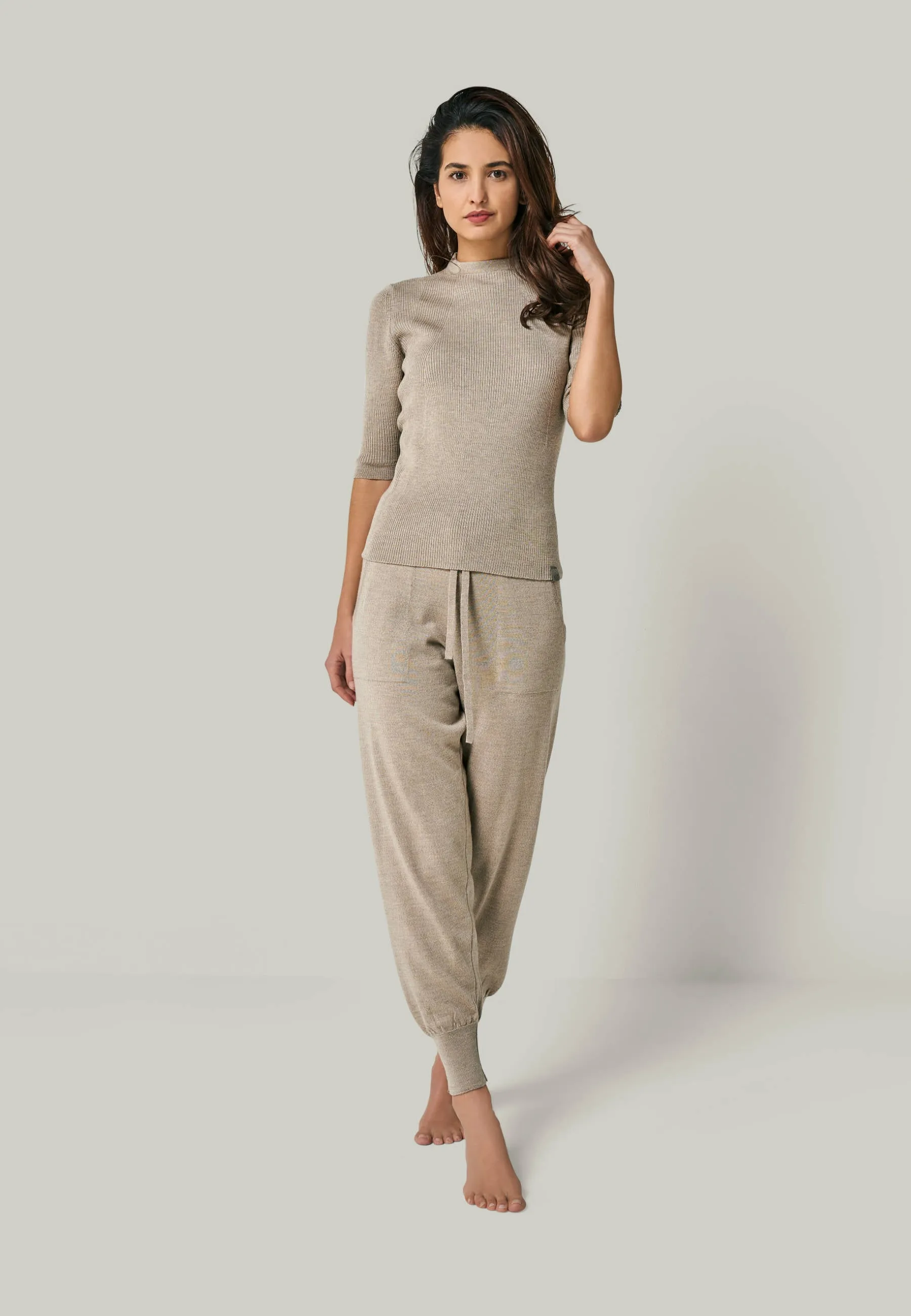 PULLOVER DARIA - Kurzarm Pullover mit Stehkragen