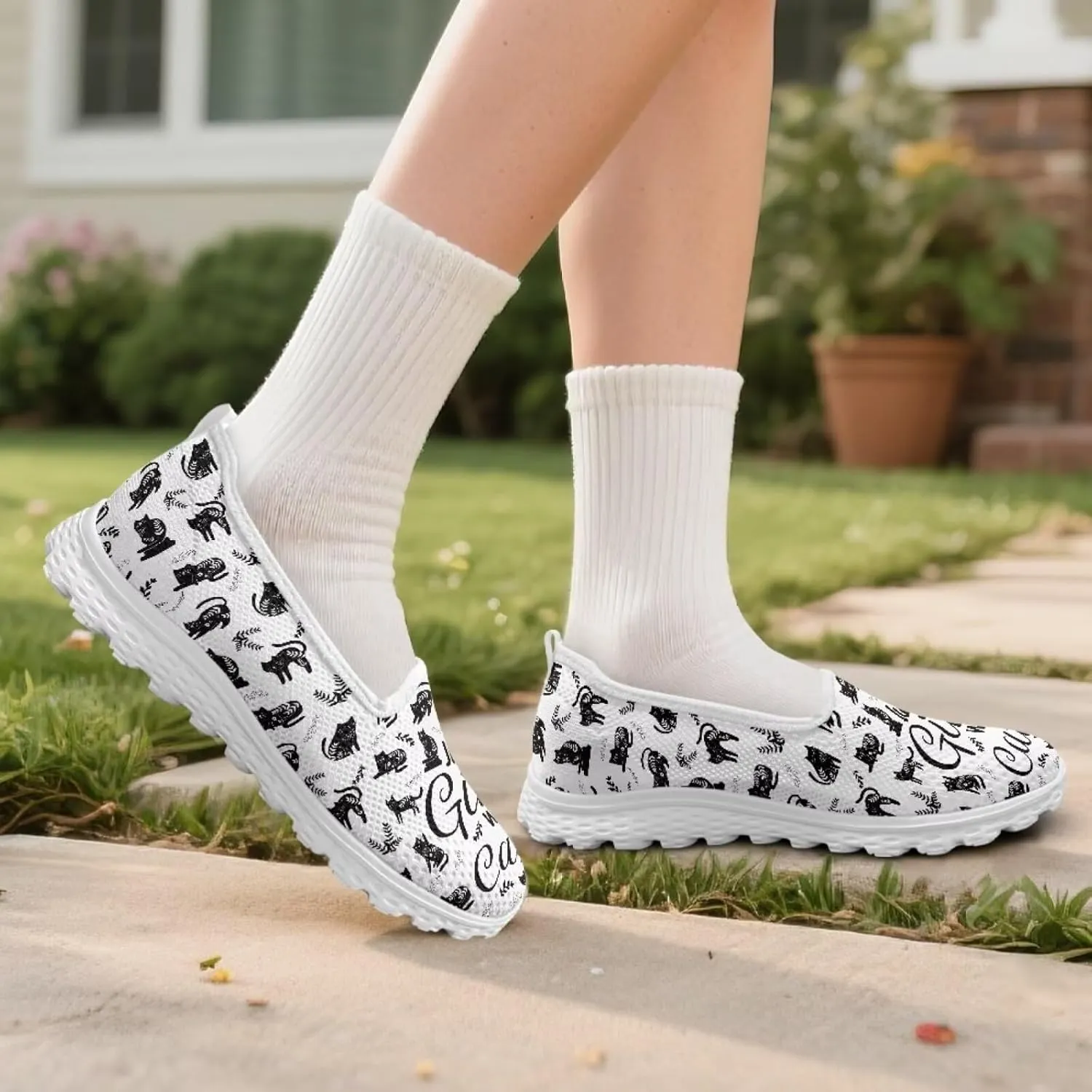 Trainers for Women Slip On Loafers Walking Running Shoes Mesh Low Top Sneakers Lightweight Athletic Trainers