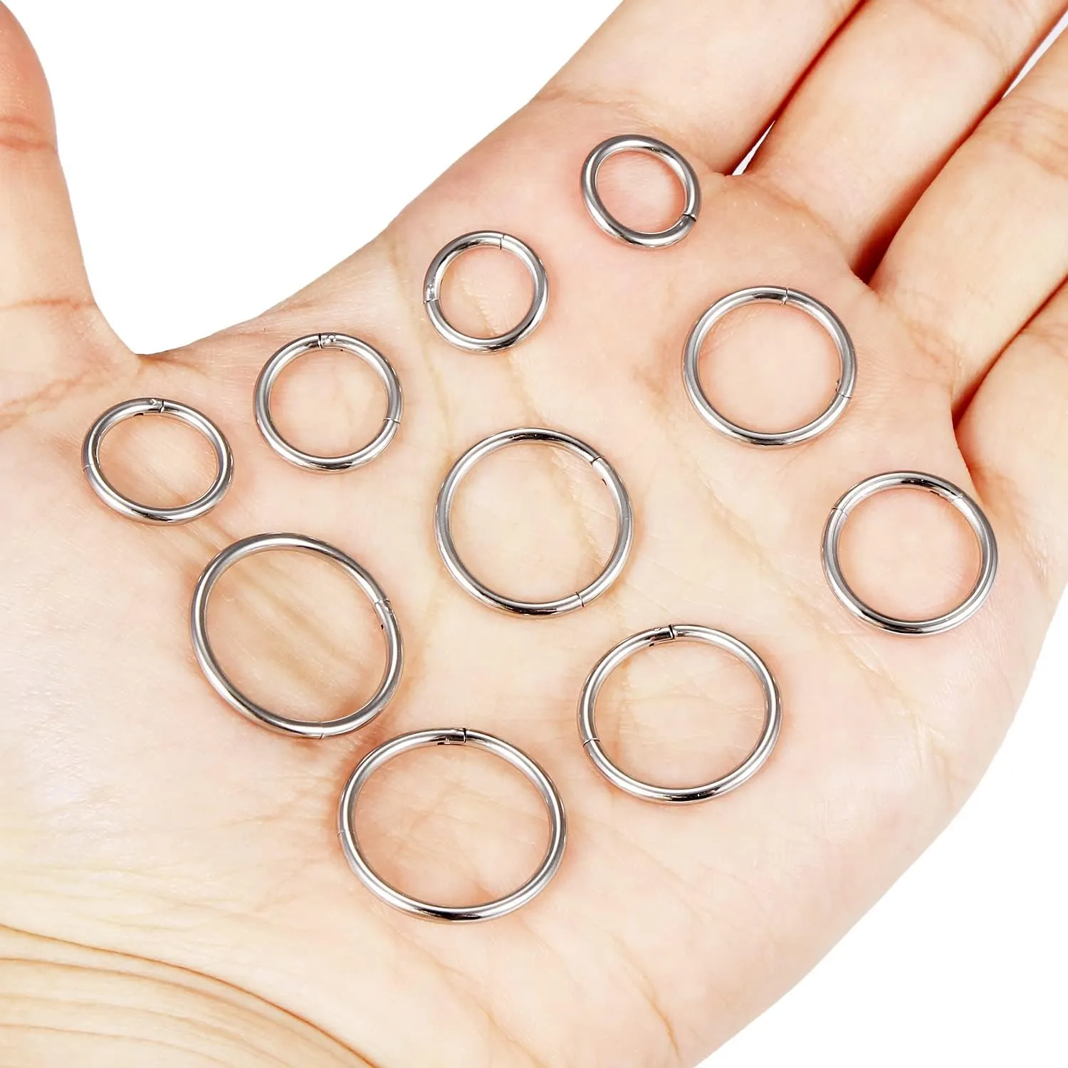 Vsnnsns 14G 16G Septum Nose Rings Hoops Lip Ring Piercing Jewelry 316L Surgical Steel Hinged Segment Clicker Cartilage Tragus Helix Conch Rook Daith Lobe Earrings Hoops Piercing Jewelry for Women Men