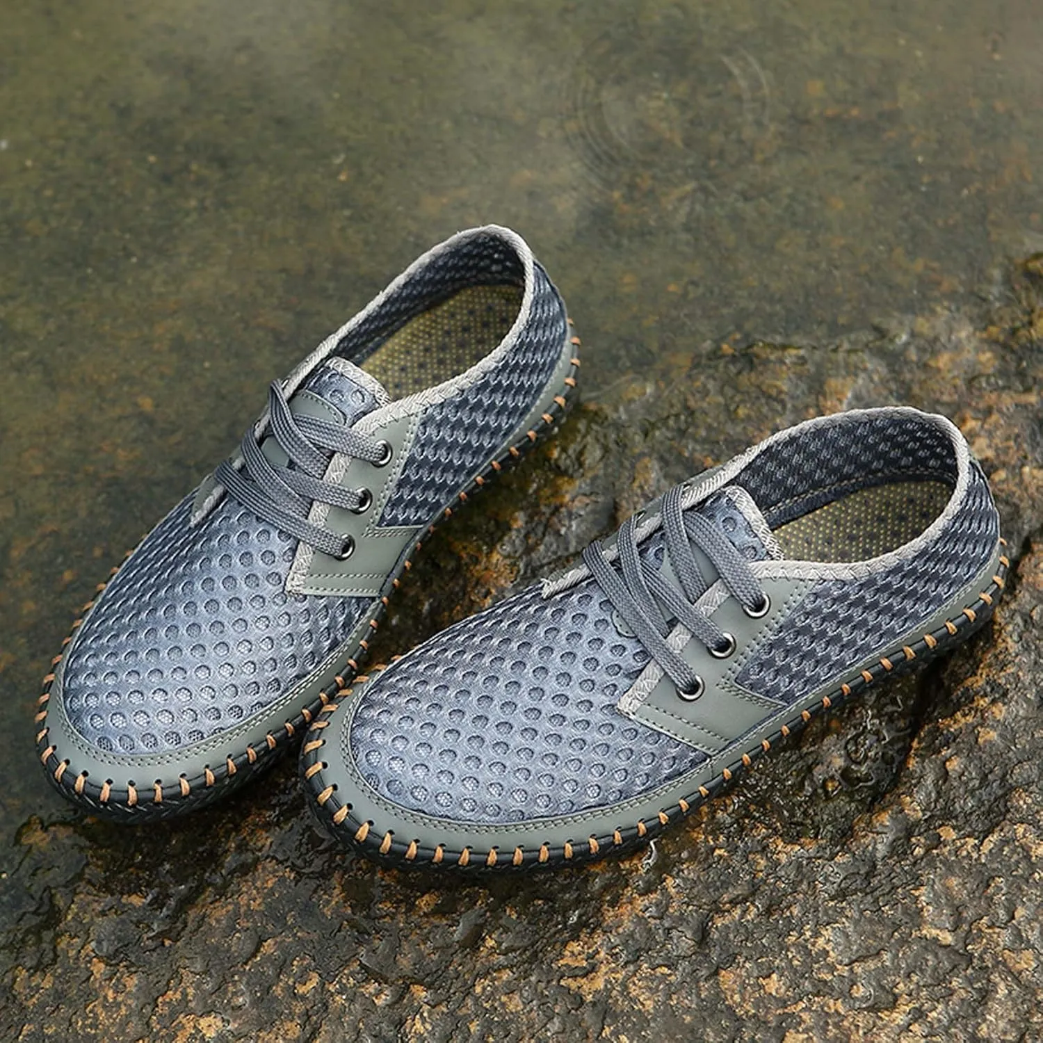 Water Shoes Men's Hiking Shoes Breathable Quick Drying Beach Shoes Travel Camping Adventure Off-Road Sneakers Non-Slip Barefoot Water Sneakers Lightweight Walking Sandals