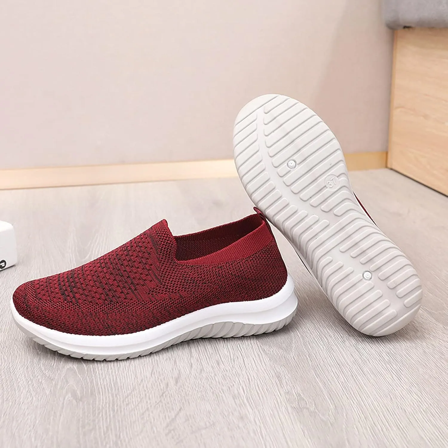 Women's Canvas Slip on Low Top Fashion Orthopedic Sneakers for Women Non Slip Loafer Shoes Classic Comfortable Flat Breathable Casual Shoes Comfortable Walking Shoes
