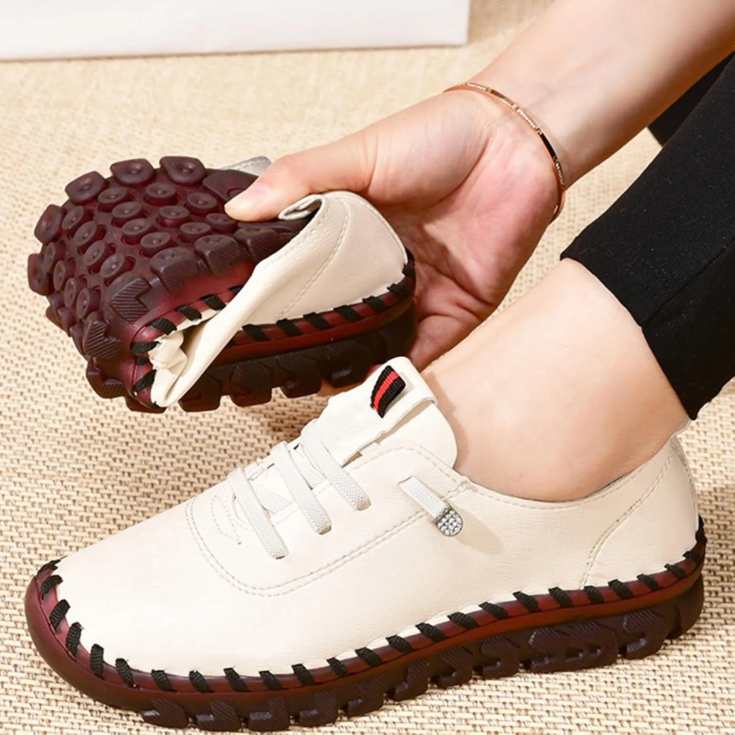 Women's Leather Soft Bottom Flat Shoes Handmade Women Loafers Casual Slip On Orthopedic Sneakers Walking Flats Beef Tendon Leisure Set of Feet Breathable Round Head Non-Slip Mom Loafers