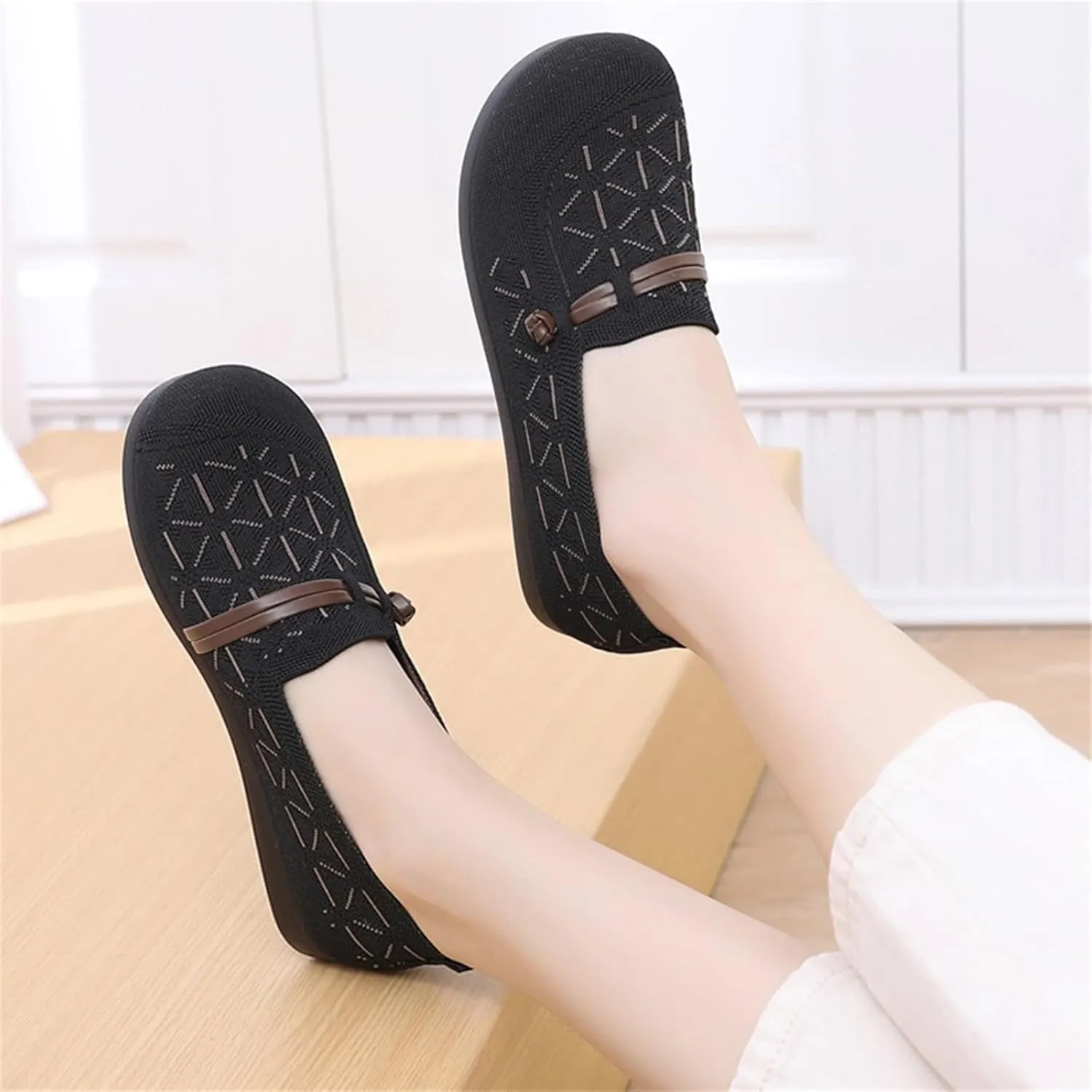 Women's Mesh Casual Shoes Breathable Flying Woven Orthopedic Sneaker Knit Slip On Walking Shoes Wide Width Dressy Flats